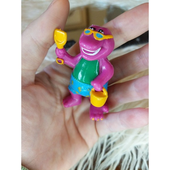 Beach Barney dinosaur Figure mini PVC 1993 Lyons group Vintage - Picture 1 of 7